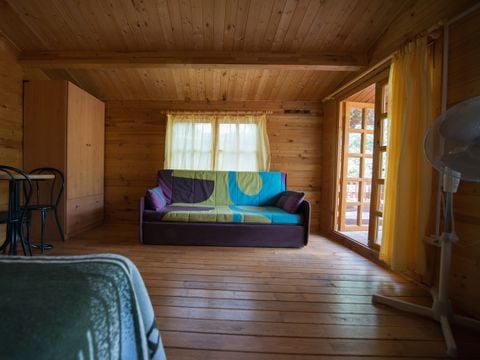 CHALET 4 personnes - Cabane en bois (sans cuisine, ou salle de bains) 4 pers