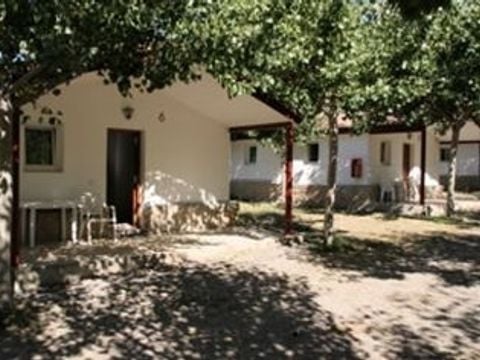 BUNGALOW 2 personnes - prix pour 2 personnes