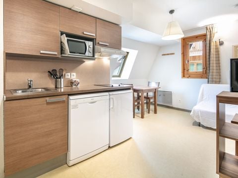 STUDIO 2 personnes - Studio 2 personnes avec velux