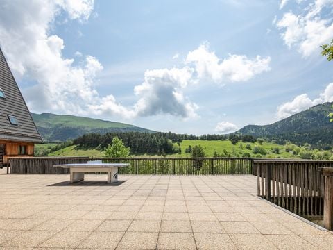 Résidence Les Gentianes - Vacancéole - Camping Isère