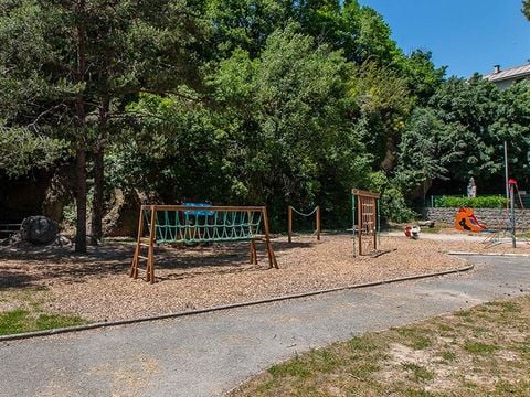 Résidence Les Gorges Rouges - Vacancéole - Camping Alpes-Maritimes - Image N°2