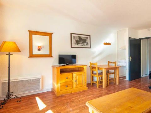 Résidence L'Edelweiss - Vacancéole - Camping Isère - Image N°3