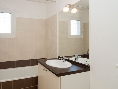 MAISON 10 personnes - 5 pièces 10 personnes