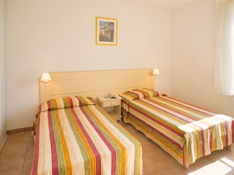 VILLA 8 personnes - 4 pièces 8 personnes avec piscine privée