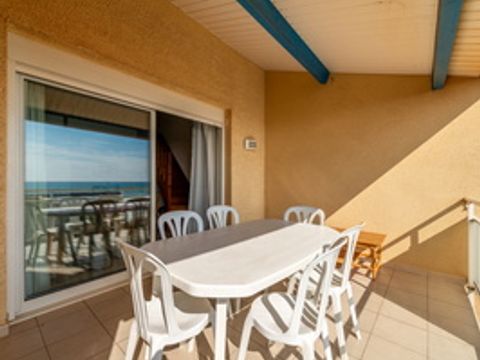 APPARTEMENT 8 personnes - 2 pièces avec coin nuit 8 personnes - vue Mer