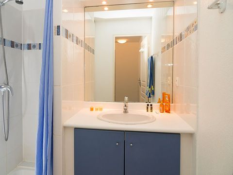 APPARTEMENT 8 personnes - 2 pièces avec coin nuit 8 personnes - vue Mer