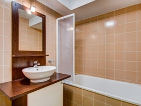 STUDIO 2 personnes - 2 personnes - PMR