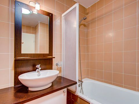 Résidence Les Balcons d'Aix - Vacancéole - Camping Savoie - Image N°8