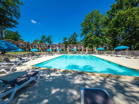 Résidence Le Domaine du Golf d'Albret - Camping Lot-et-Garonne