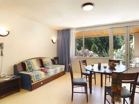 STUDIO 6 personnes - Avec coin nuit 6 personnes