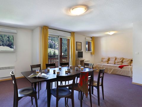 APPARTEMENT 8 personnes - 4 pièces 80 m²