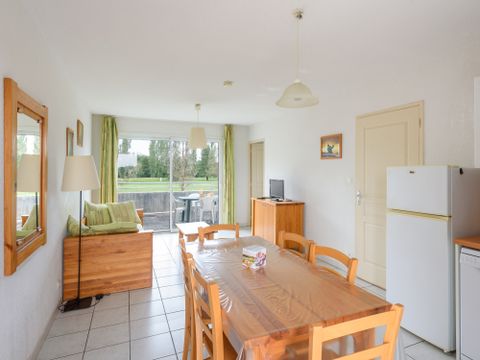 APPARTEMENT 6 personnes - 3 pièces APPARTEMENT 6 personnes - 3 pièces