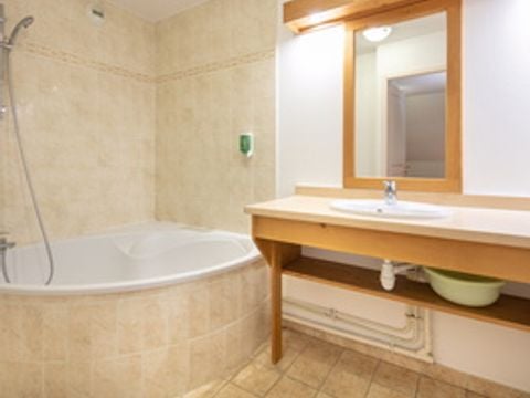 STUDIO 4 personnes -  avec coin nuit 4 personnes supérieur