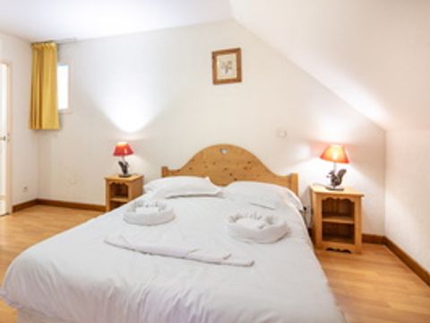 STUDIO 4 personnes -  avec coin nuit 4 personnes supérieur