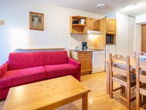 STUDIO 4 personnes -  avec coin nuit 4 personnes supérieur
