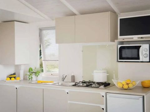 MOBILHOME 4 personnes - Mobil-home | Comfort | 2 Ch. | 4 Pers. | Terrasse simple | TV
