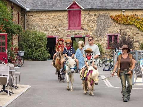 Camping Domaine du Logis - Camping Ille-et-Vilaine