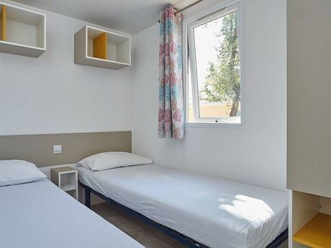 Mobilhome 6 personnes - Mobil-home | Comfort | 3 Ch. | 6 Pers. | *Terrasse surélevée* | 1 SDB | Clim.
