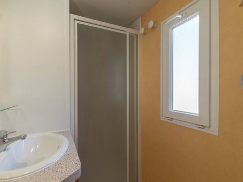 Mobilhome 6 personnes - Mobil-home | Comfort | 3 Ch. | 6 Pers. | *Terrasse surélevée* | 1 SDB | Clim.