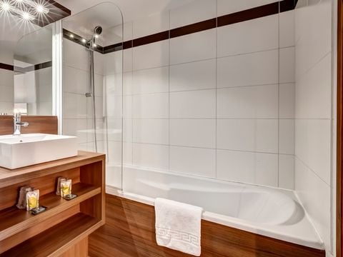 APPARTEMENT 5 personnes - Appartement 2 pièces avec coin nuit 5 personnes