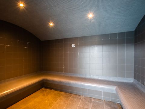 Résidence Privilège - Vacancéole - Camping Hautes-Pyrénées - Image N°9