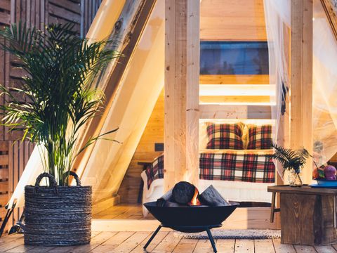 Tente en toile et en bois 2 personnes - Glamping Tipi Pinar