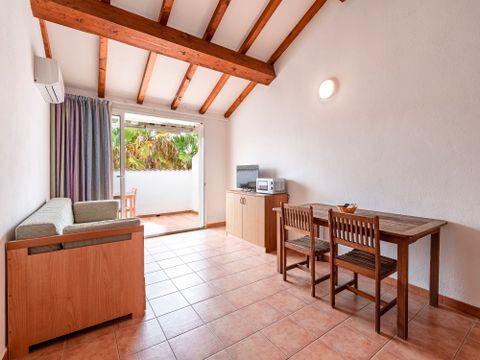 APPARTEMENT 6 personnes