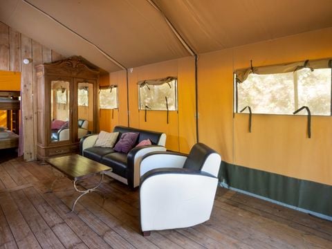 TENTE TOILE ET BOIS 6 personnes - Tente Lodge LASCAUX 55m² avec sanitaires 6 pers