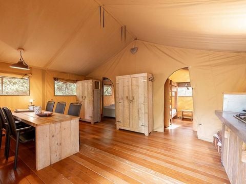 TENTE 6 personnes - Tente lodge GRAND ROC 50 m² avec sanitaires 6 pers