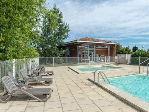 Résidence Sun Hols Les Rives du Lac - Vacancéole - Camping Vaucluse - Image N°2