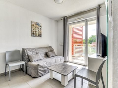 STUDIO 4 personnes - Studio locatif 4 personnes climatisé