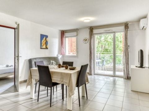 APPARTEMENT 4 personnes - 2 pièces 4 personnes climatisé