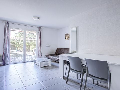 MAISON 8 personnes - 3 pièces avec coin nuit 8 personnes climatisée