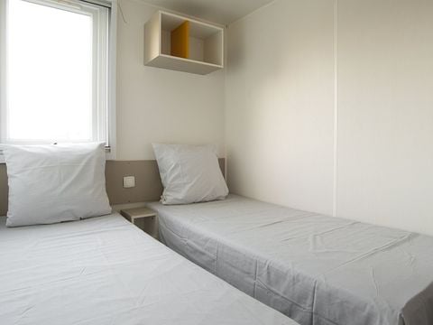 MOBILHOME 6 personnes - UHAINA