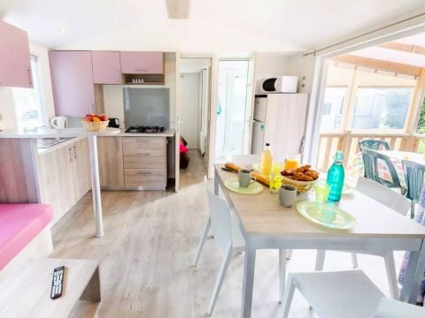 MOBILHOME 6 personnes - 4 Pièces 6 Personnes + TV - 3 soleils