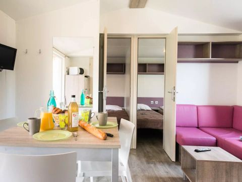 MOBILHOME 6 personnes - 4 Pièces 6 Personnes + TV - 3 soleils