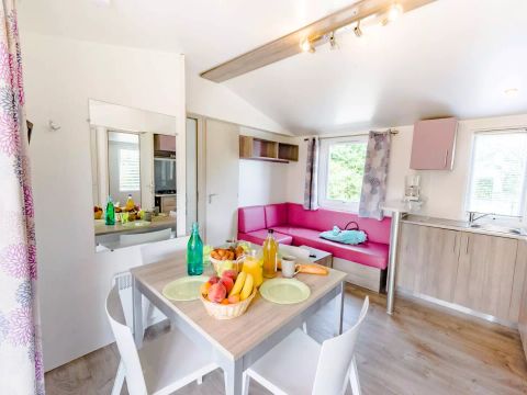 MOBILHOME 6 personnes - 4 Pièces 6 Personnes + TV - 3 soleils