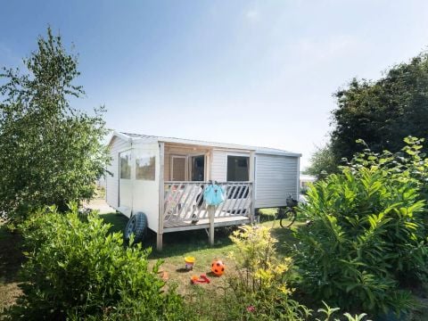 MOBILHOME 4 personnes - 3 Pièces 4 Personnes + TV - 3 soleils