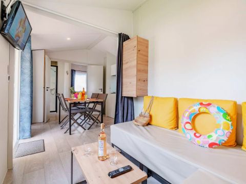 MOBILHOME 4 personnes - 3 Pièces 4 Personnes + TV - 3 soleils