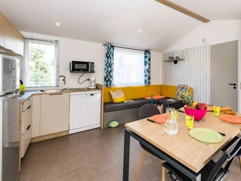 MOBILHOME 4 personnes - 3 Pièces 4 Personnes + TV - 4 soleils