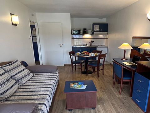 APPARTEMENT 4 personnes - Appartement 2 pièces 4 personnes APPARTEMENT 4 personnes - Appartement 2 pièces 4 personnes