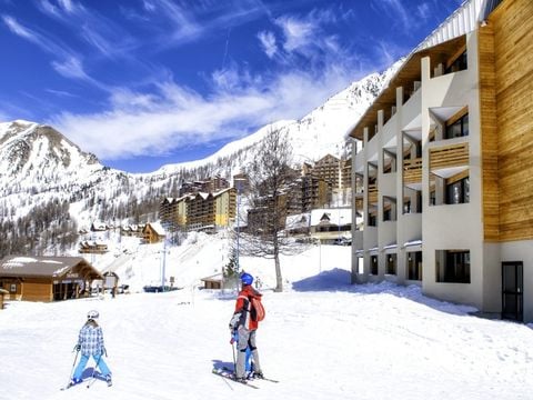 SOWELL - Résidence New Chastillon - Isola 2000 - Camping Alpes-Maritimes - Image N°4
