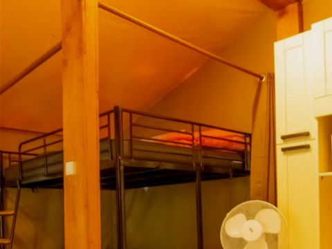 Tente en toile et en bois 6 personnes - Bungalow toilé 6p