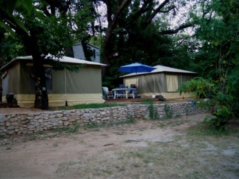 BUNGALOW TOILÉ 4 personnes