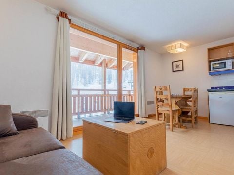 APPARTEMENT 4 personnes - COIN MONTAGNE VUE PISTE