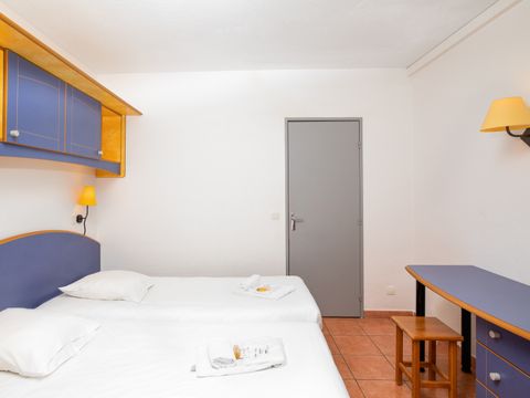 APPARTEMENT 4 personnes - 2 pièces supérieur 2P4P