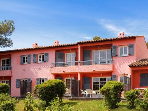 STUDIO 2 personnes - Supérieur  2 personnes