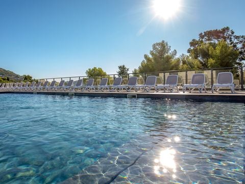 SOWELL - Résidence Les Chênes Verts - Camping Var - Image N°5