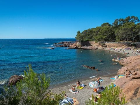 SOWELL - Résidence Les Chênes Verts - Camping Varo