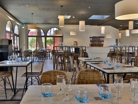 SOWELL - Résidence Les Mazets  - Camping Bouches-du-Rhône - Image N°4